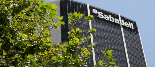 Banco Sabadell toma el 25% de Doctor Energy, la primera franquiciadora de energías renovables en España