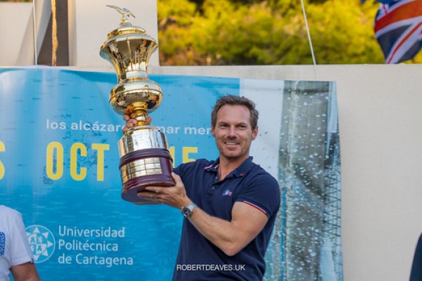 El Mundial máster de Finn celebrado en el Mar Menor lo gana el francés Lebrun