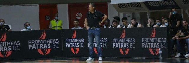 Promitheas Patras, aventura griega de Luis Casimiro, primer escollo del Valencia
