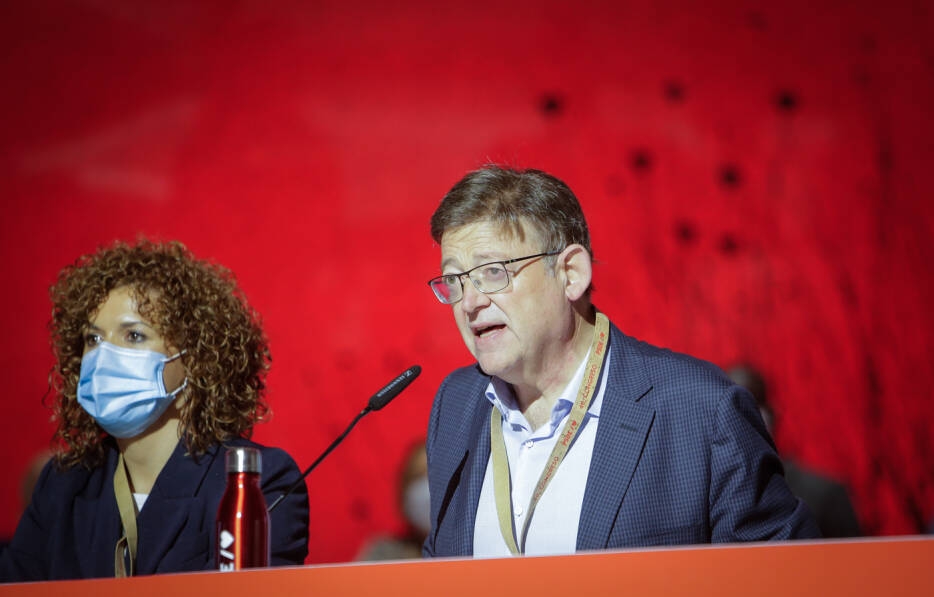 Imagen de Puig durante el Congreso del PSOE este fin de semana (Foto: KIKE TABERNER) - 