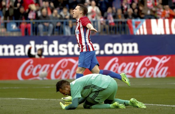 Un desastroso VCF sale goleado del Vicente Calderón