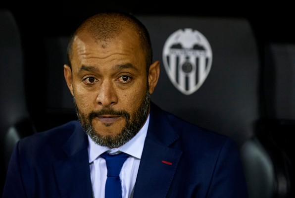 La empresa de Salvador Belda percibirá 6000 euros mensuales por gestionar el Twitter de Nuno