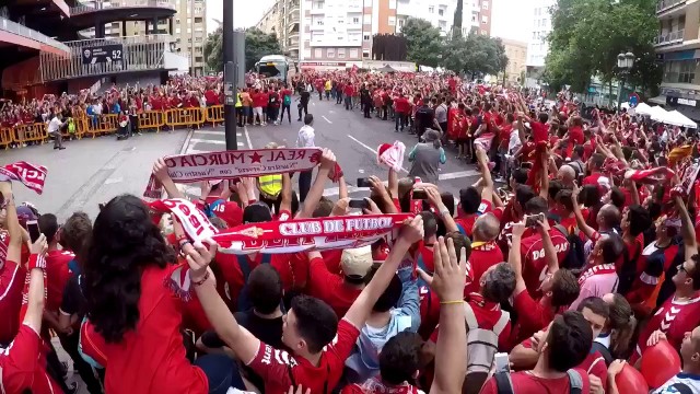 El Murcia llega a 8.000 abonados en Segunda RFEF y está a 200 de batir la cifra del Efesé