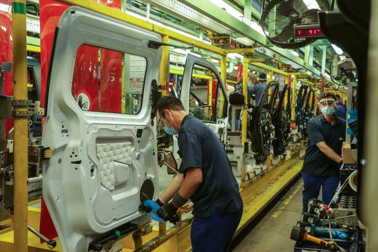 Del Fiesta a la crisis de los semiconductores: 45 años de Ford en Valencia