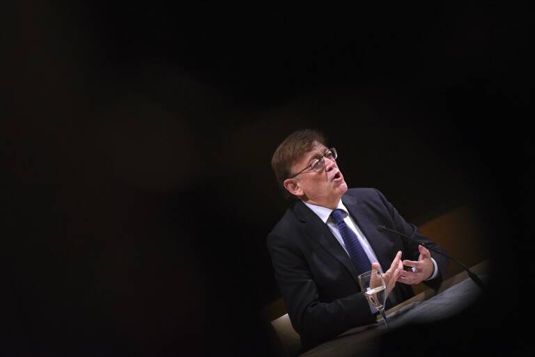 La descentralización dentro de las propias autonomías también se debate