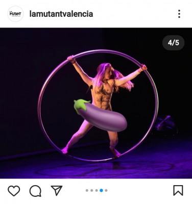 Facebook censura un pene (falso) a La Mutant

