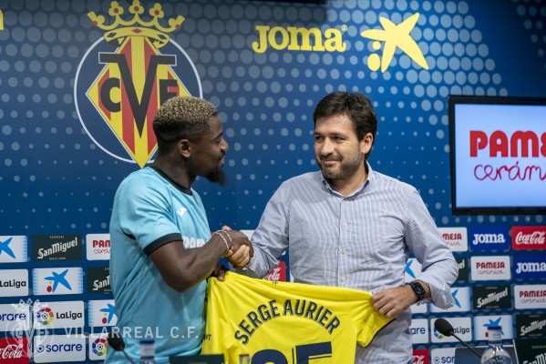 Roig Negueroles: “Aurier renovará por lo que haga en el campo”