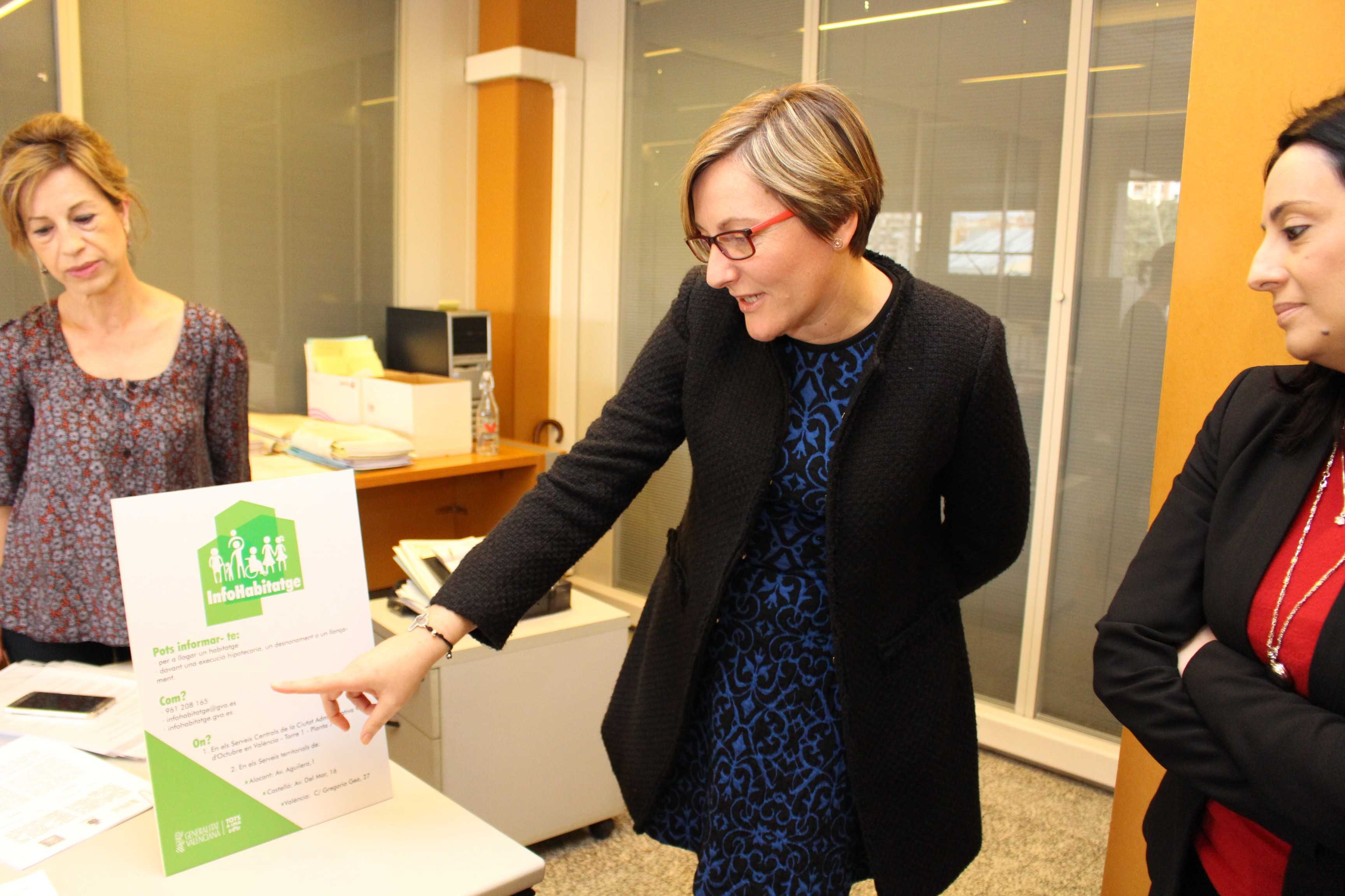 Salvador pide al Gobierno que respete la ley antidesahucios valenciana