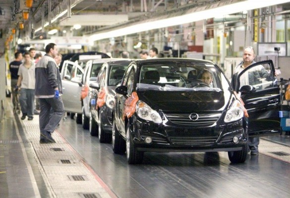 CCOO dice que la compra de Opel por parte de PSA puede tener 