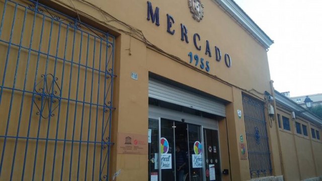 Empresarios del Mercat auguran cierres y pérdidas de 75% por la reforma y el aumento de tasas