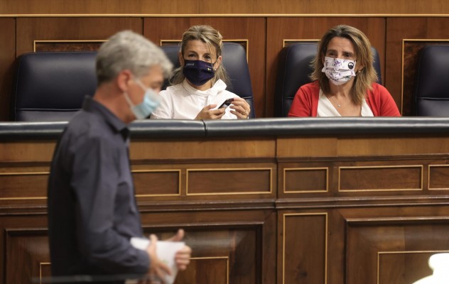 El Gobierno asegura en el Congreso con ERC, Bildu y más fuerzas de izquierda el recorte a las eléctricas