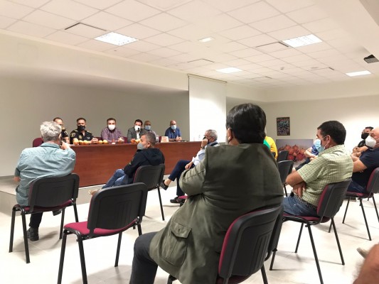 Veïns Alerta suma a su plataforma de Elche a la DOP de la granada mollar por robos en sus cultivos