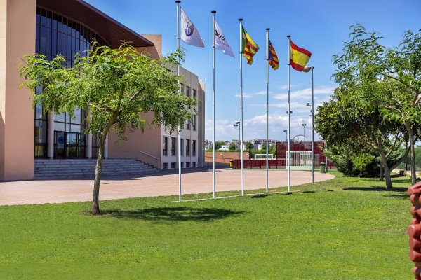 El sistema educativo elegido por la princesa Leonor tiene su mejor referente en un colegio de Castellón