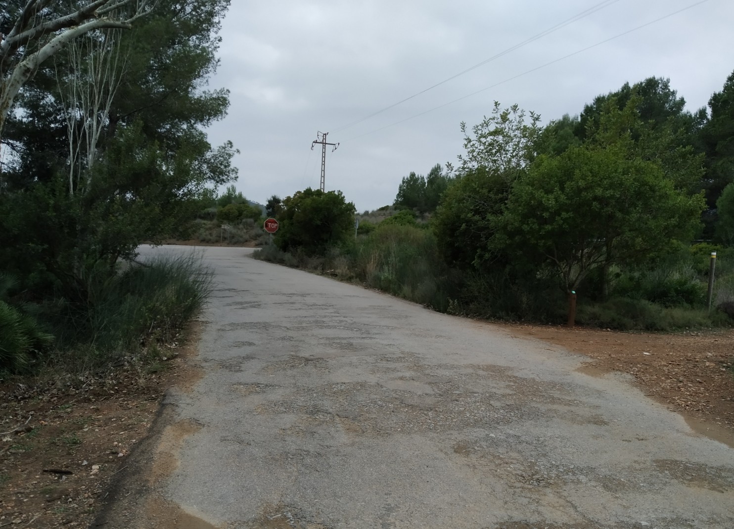 Benicàssim acondiciona el camino rural Marivet para mejorar la conexión con la CV-10
