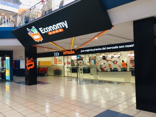 La cadena Economy Cash abre en Los Alcázares su cuarto supermercado en la Región