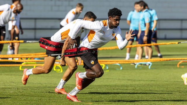 Thierry Rendall no se ejercita con el grupo