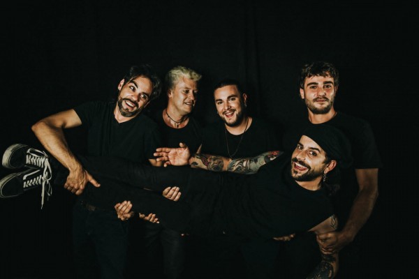 MalaSpina: rock canalla entre el bar y el cuartel