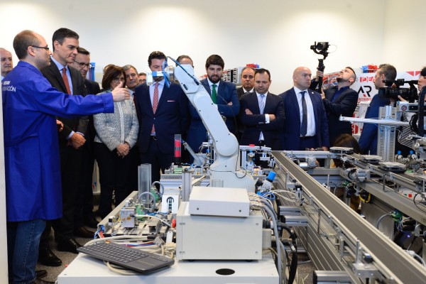 Más de mil personas participarán en el 'Foro Robótica y Digitalización 21' de la Región