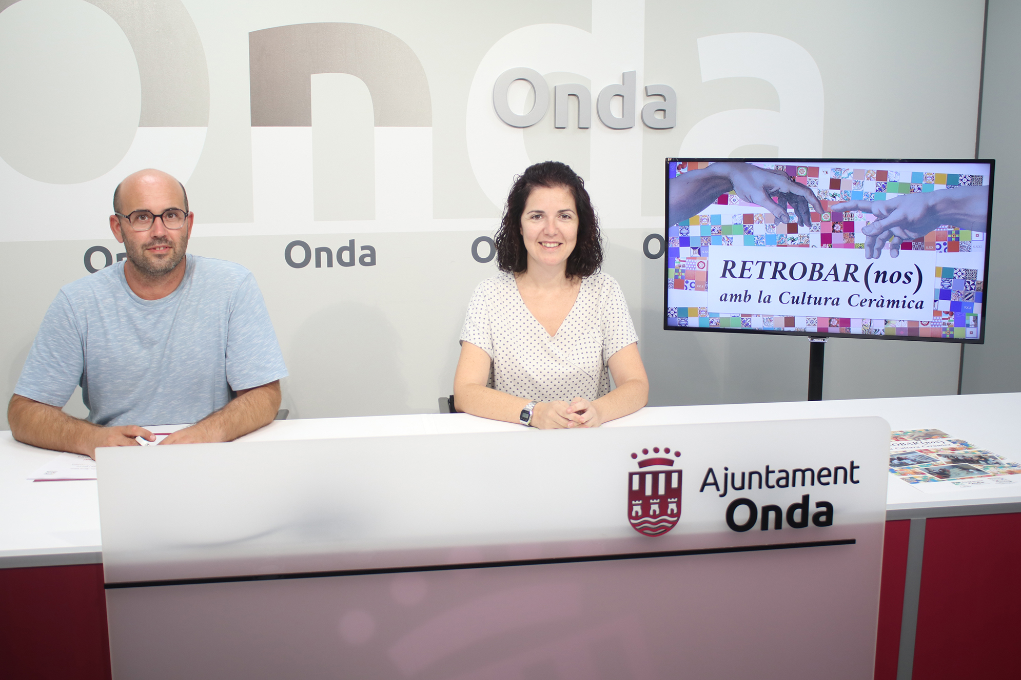 Onda impulsa la cultura cerámica entre estudiantes y visitantes con el ciclo 'Retrobar(nos)'  