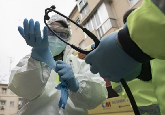 España registra 3.829 casos y 49 muertes por covid-19 este fin de semana