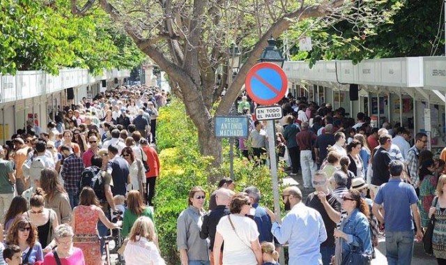 El concurso de puestos en la Feria del Libro, impugnado por algunos de sus asociados