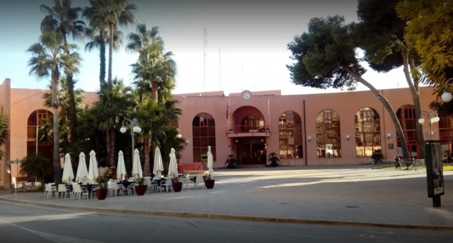 Teulada destina un millón del remanente a dar ayudas de 2.000 euros a autónomos y pymes