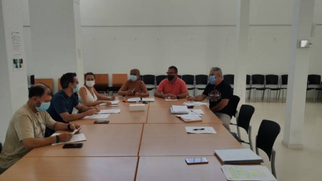El Campello quita 200.000 € de atención a la dependencia y los destina a crear puestos de Acción Social
