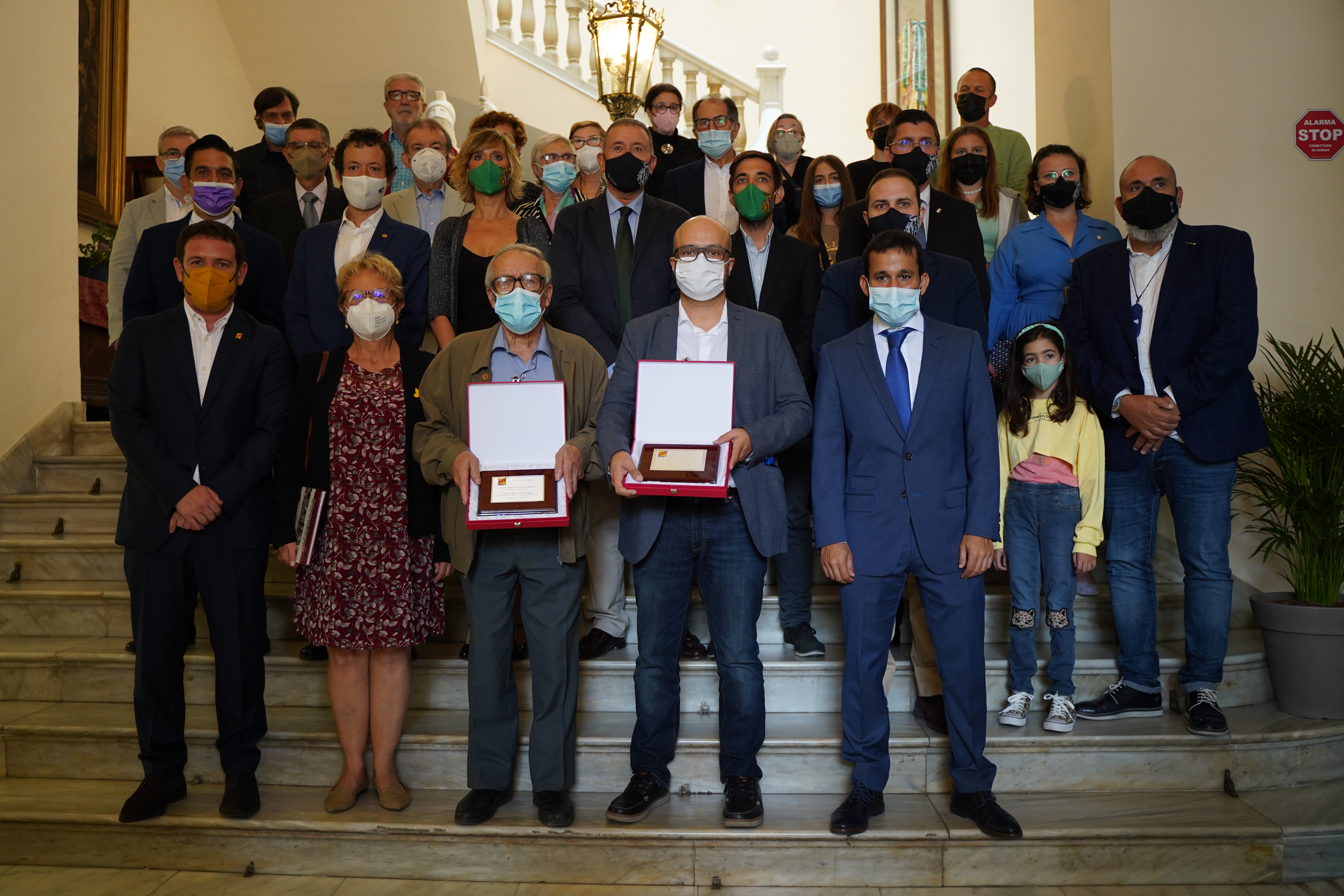 La Fundación Huguet reconoce al cantante Pep Martí y al personal sanitario como 'valencianos del año'