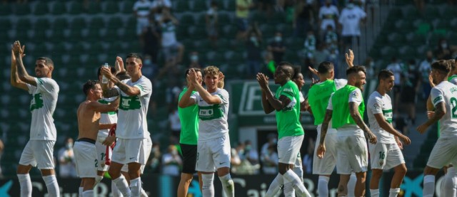 Cuatro rivales directos y el Madrid esperan al Elche tras regreso del parón

