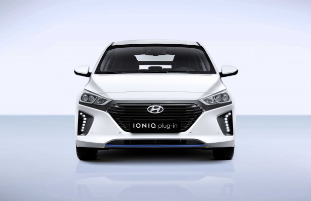 Combinando lo mejor de ambos mundos: IONIQ Plug-in en el Salón de Ginebra 
