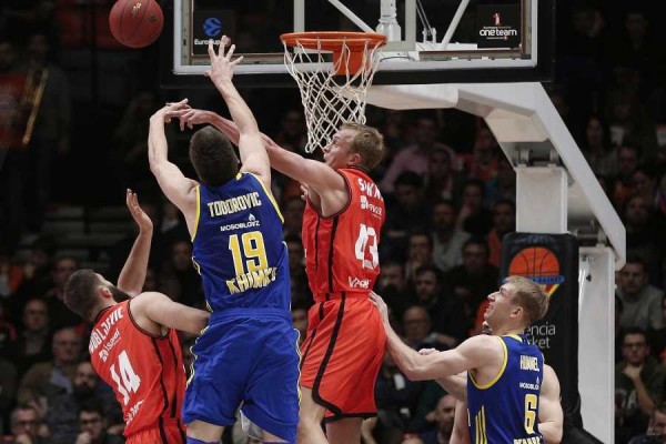 El Valencia Basket, lastrado por las lesiones, se la juega a cara o cruz