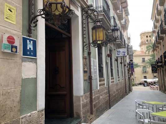 La recuperación activa al 100% de los hoteles de Alicante: Les Monges también reabre