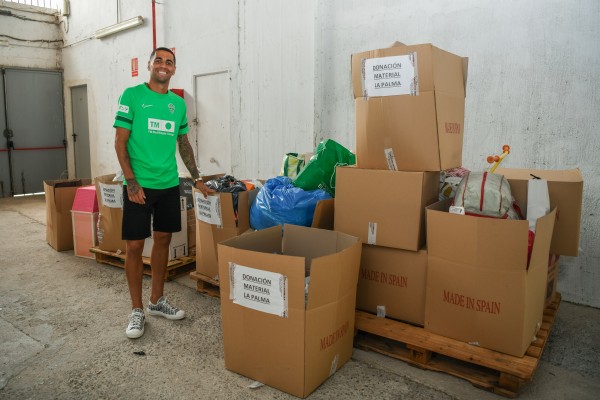 El franjiverdismo dona material y alimentos a los damnificados por el volcán de La Palma
