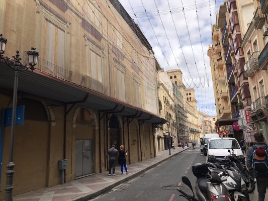 Los aparejadores aprueban vender el palacete del centro de Alicante por 1,5 millones