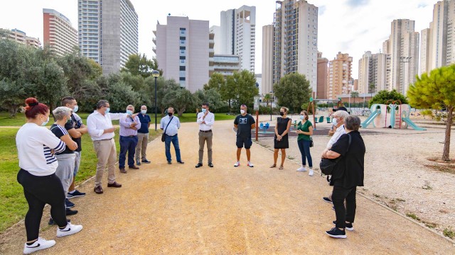 Benidorm renovará el área infantil junto a los campos del Rincón y creará una zona para mascotas