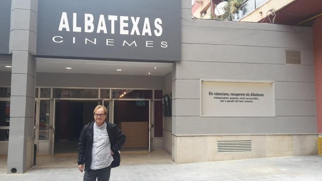 Los 51.000 alumnos de la UV pueden ir gratis a los cines AlbaTexas