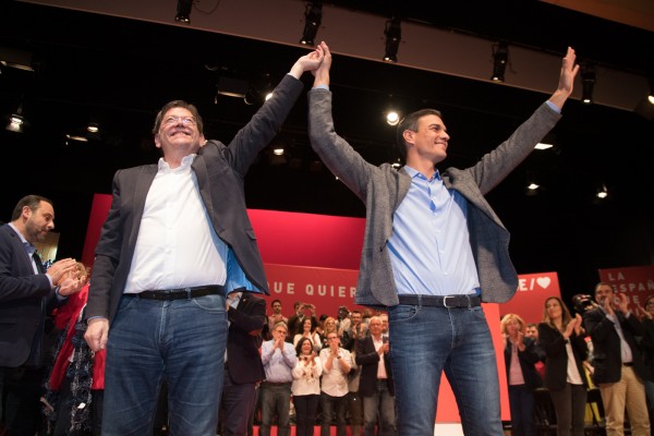 El PSOE se obliga a un macromitin en València tras el éxito del PP en la Plaza de Toros 