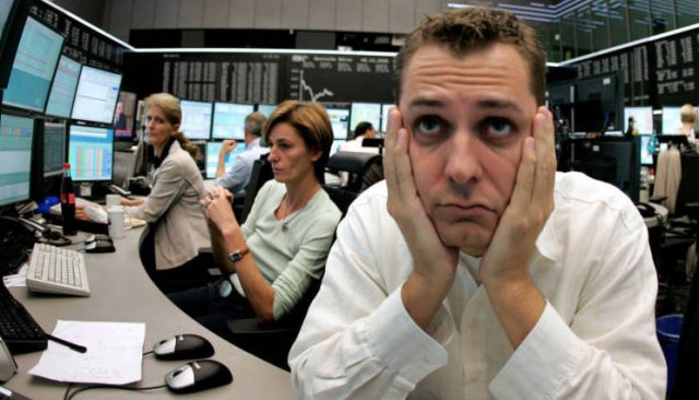 Nueva sacudida en bolsa ante las tensiones inflacionistas: el Ibex 35 pierde los 8.800 puntos
