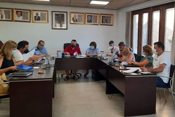 Compromís cede la alcaldía de Catadau al edil que intercedió a favor de un agresor machista
