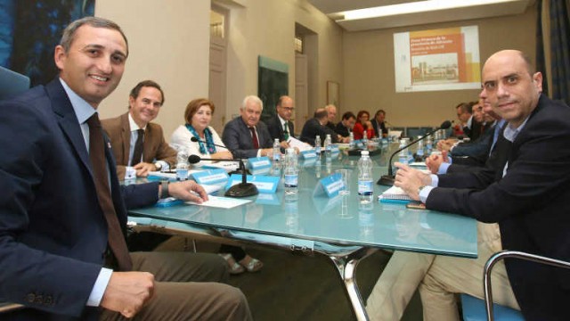 La zona franca dotará al eje Alicante-Elche de más suelo industrial que Madrid o Barcelona