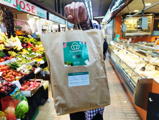Comprar lo de siempre como nunca: Cistella lleva hasta tu puerta el comercio local de Castelló 
