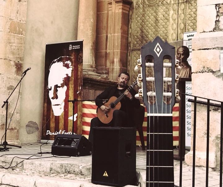 La música de guitarra s'estén per Benlloc amb propostes locals i internacionals