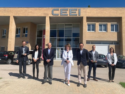 Darwin Bioprospecting y Fivecomm, ganadores de los Premios IVACE-CEEI València
