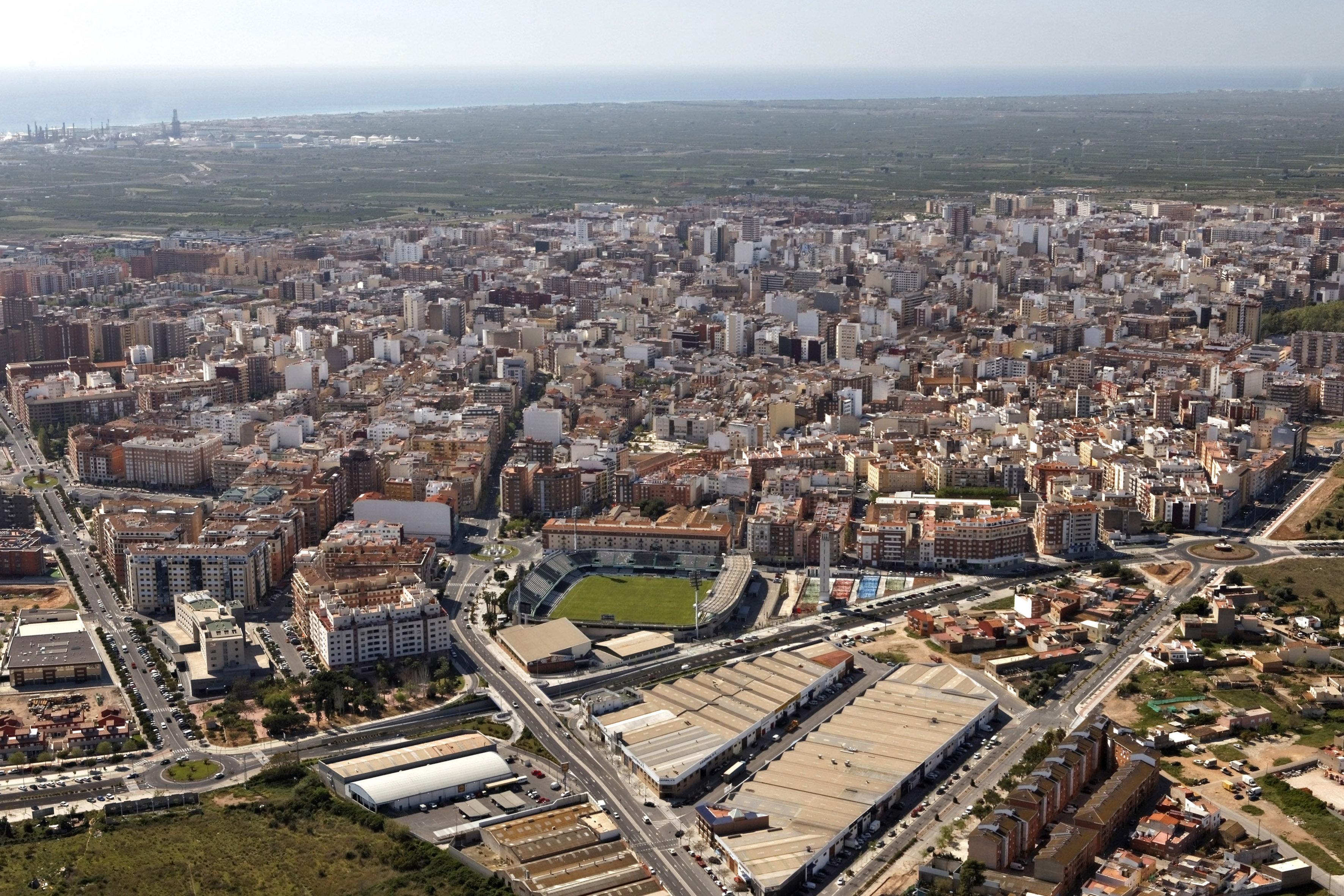 La Conselleria de Educación toma nota y se compromete a agilizar el Plan General de Castelló