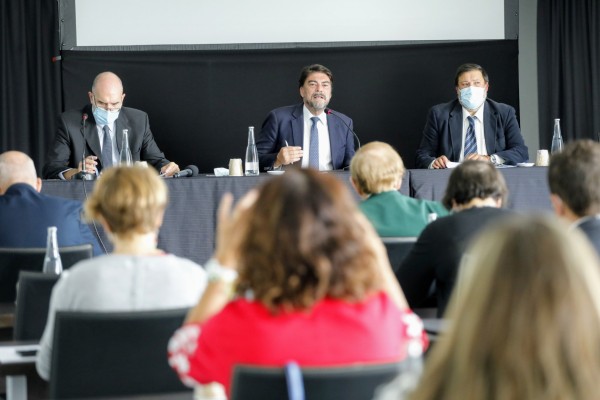 La encuesta de Osur refleja la mejora de Alicante en la satisfacción vecinal con los servicios municipales