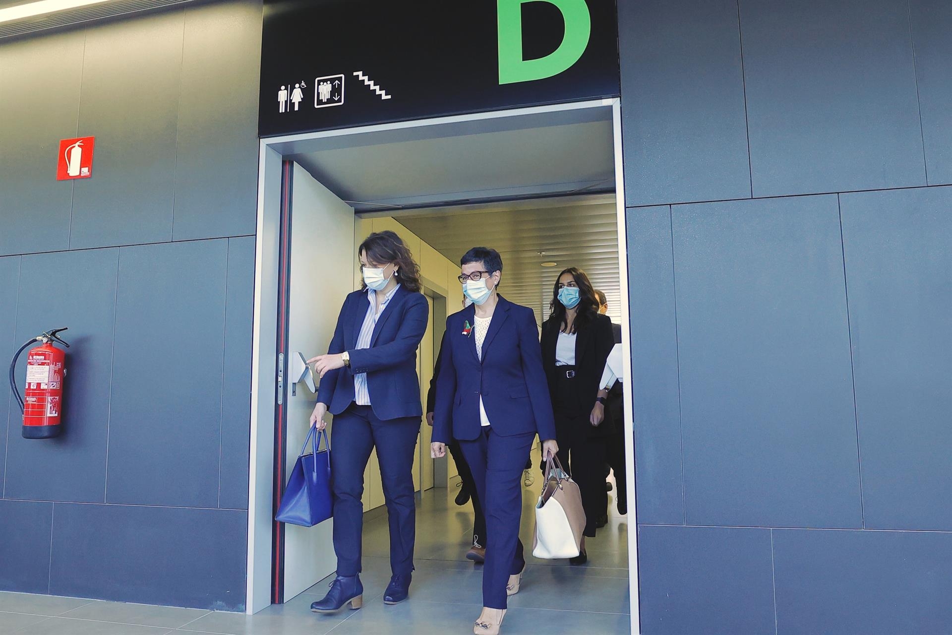 La exministra de Asuntos Exteriores, Arancha González Laya, a su llegada al Juzgado de Instrucción número 7 de Zaragoza - FOTO: Fabián Simón - Europa Press  - 