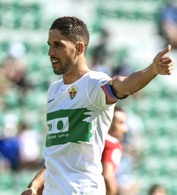 El Elche se asoma a la 'ventana FIFA' de octubre con un colchón de cinco puntos sobre el descenso