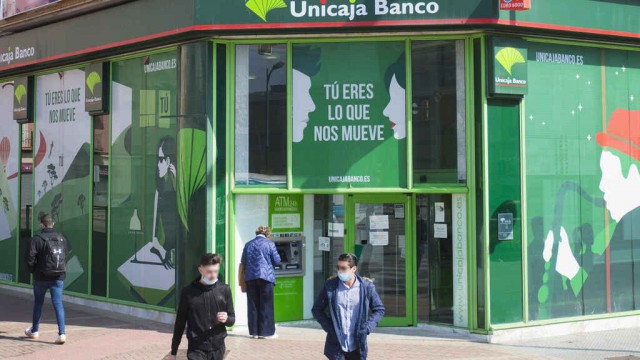 El Proyecto Edufinet, promovido por Unicaja, impulsa la educación financiera