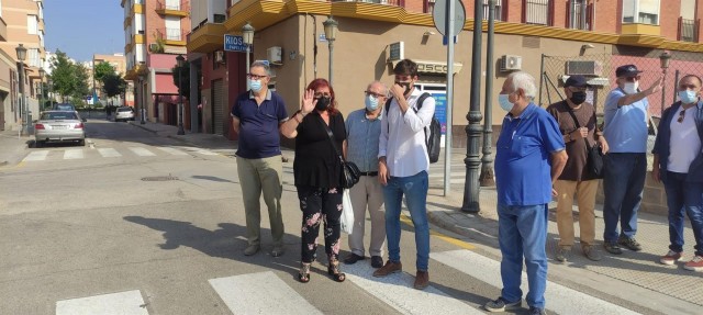 Urbanismo explica a los vecinos de Benimàmet las propuestas de mejoras para el pueblo