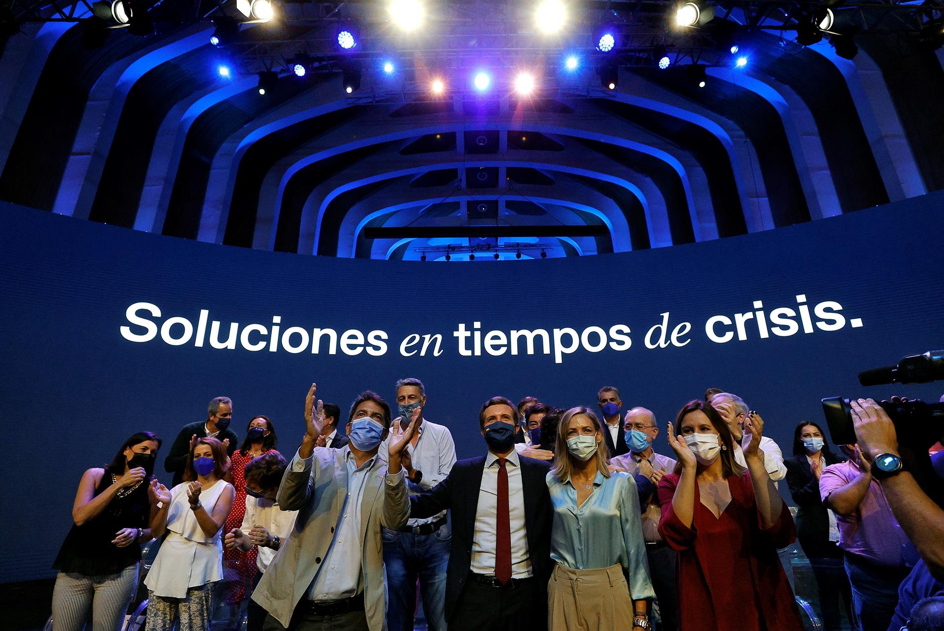 El PPCV se erige en el empuje de Casado a la Moncloa ante los sondeos favorables 